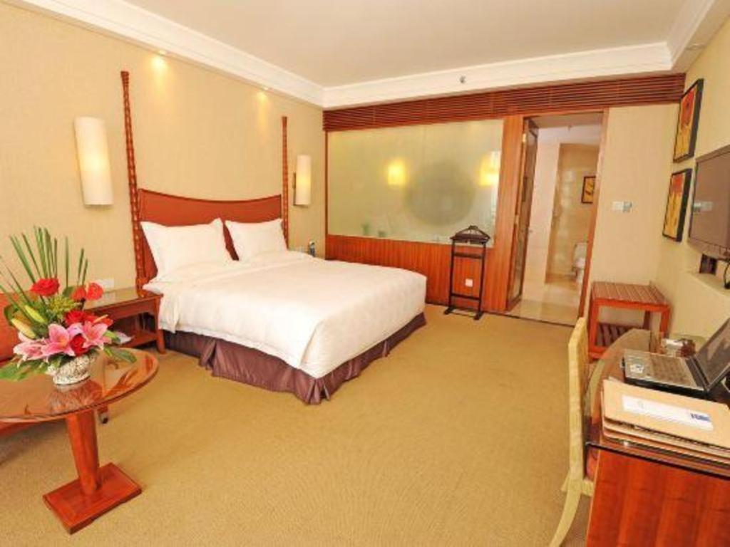 Ocean Spring Metropark Hotel Zhuhai Buitenkant foto