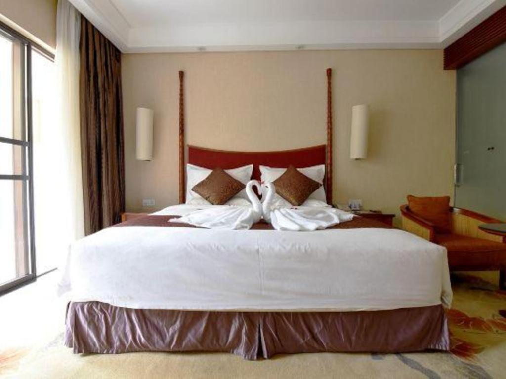 Ocean Spring Metropark Hotel Zhuhai Buitenkant foto
